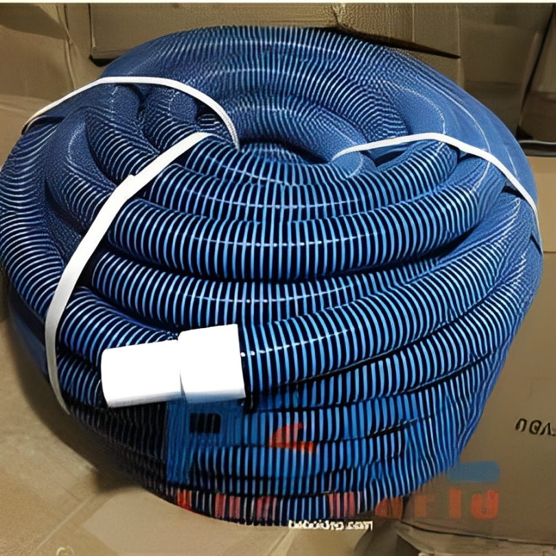 Những lưu ý cần biết trước khi chọn mua ống hút mềm 30m cho vệ sinh hồ bơi